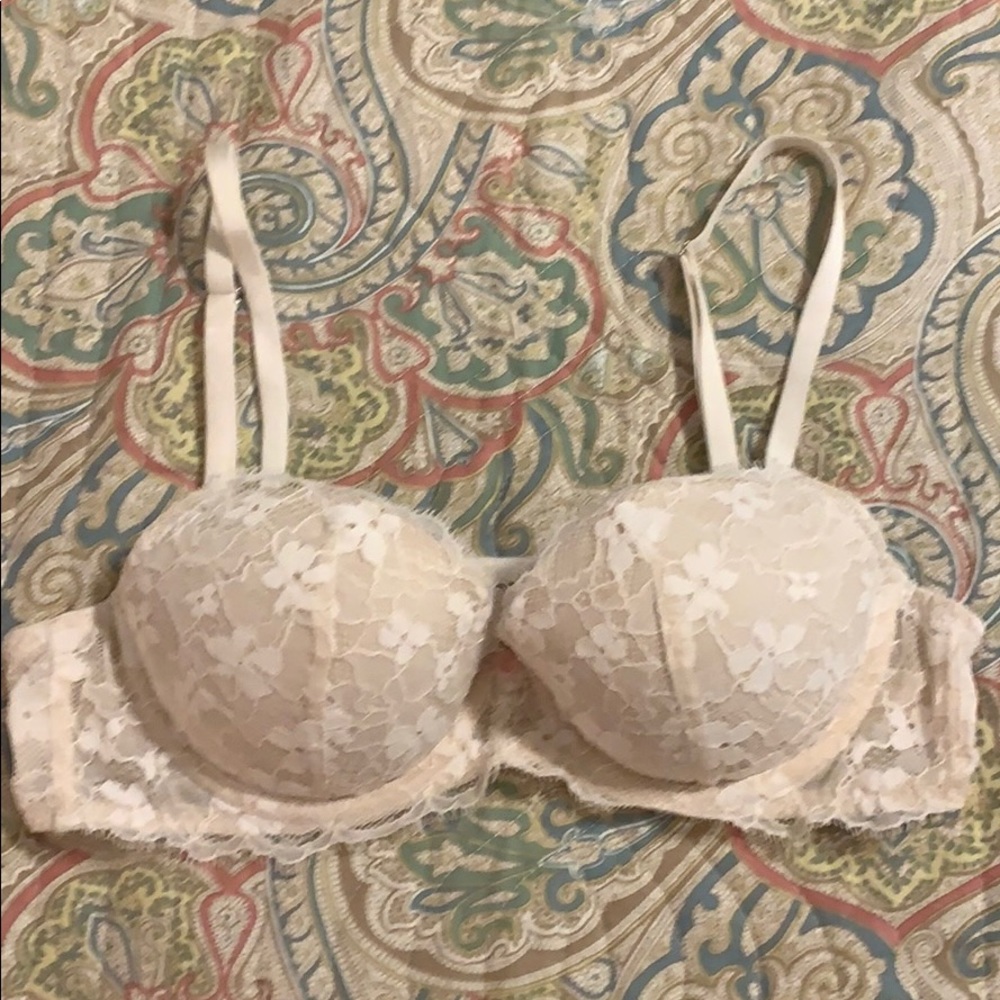 Victoria’s Secret Demi Bra